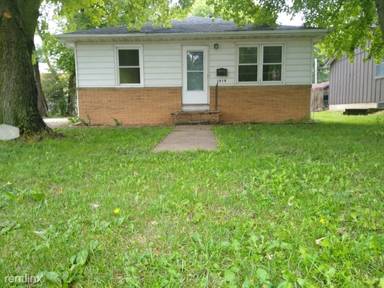 Main picture of 1818 N Benedict St