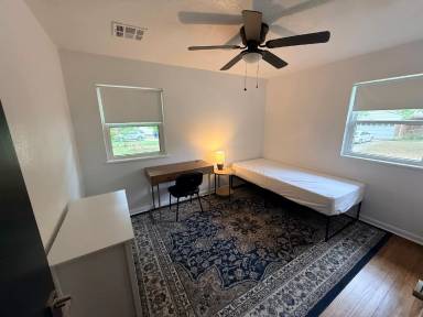 Main picture of 501 Inwood Dr