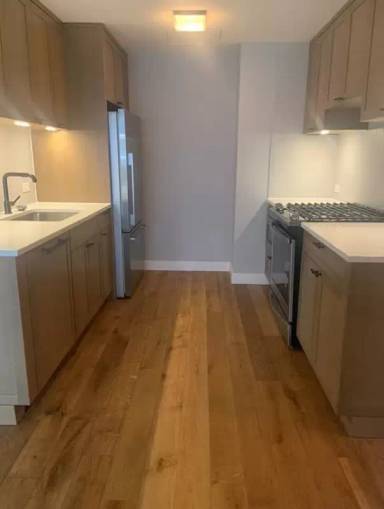 Main picture of 558 11th Ave