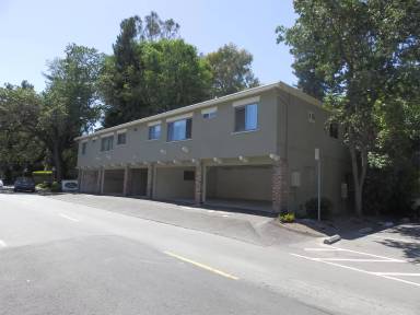 Main picture of 80 Lafayette Cir