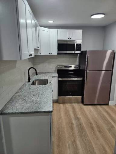 Main picture of 115 W Chew Ave