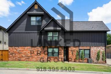 Main picture of 3711 S Indianapolis Ave