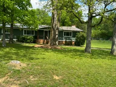 Main picture of 9011 Pleasant Ln