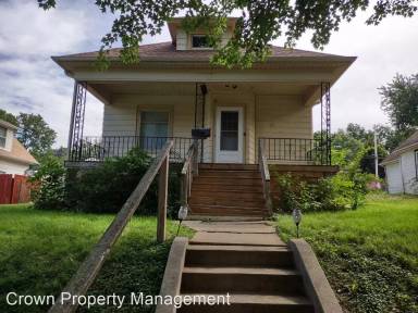 Main picture of 2527 N 65th St