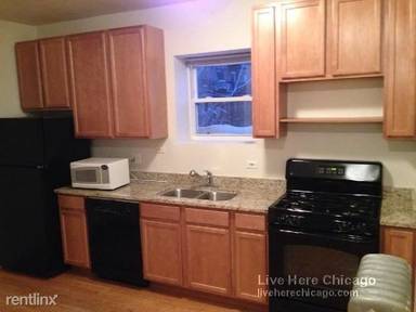 Main picture of 3910-28 N Pine Grove Ave