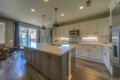 Main picture of 31327 Rocky River Rd