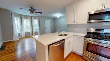 Main picture of 32-88 Mechanic St