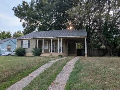 Main picture of 1827 S Wellington St