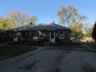 Main picture of 2543 S Ellis Ave