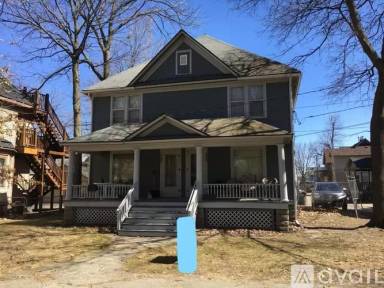 Main picture of 1015 Park Pl