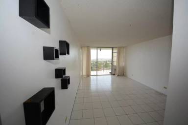 Main picture of Century West