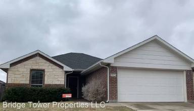 Main picture of 3617 Cayman Dr