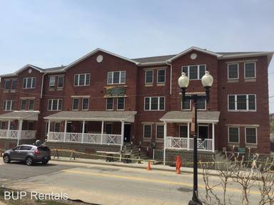 Main picture of 112-20 College Ave