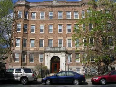 Main picture of 211 Park Dr
