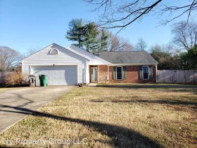 Main picture of 4716 Maple Knoll Ave