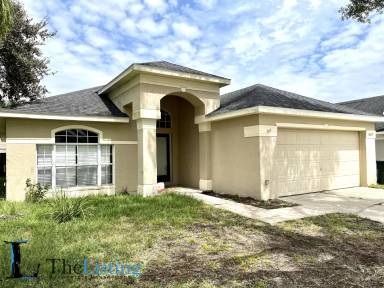 Main picture of 1605 Bay Club Rd