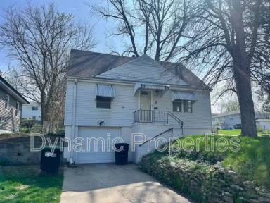 Main picture of 2537 S 46th Ave