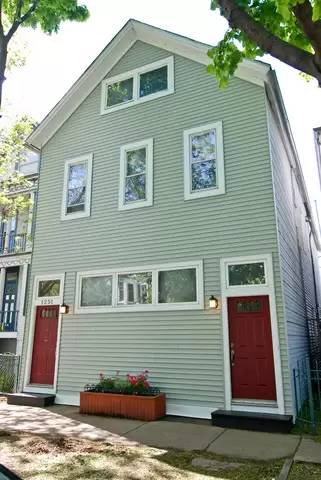 Main picture of 1251 W Barry Ave