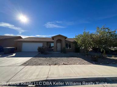 Main picture of 7925 E 42nd Pl