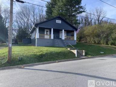 Main picture of 722 Goolsby St