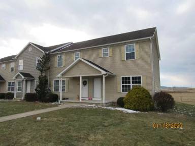 Main picture of 305 Sunset Dr