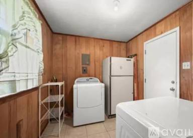Main picture of 1220 Silverwood Dr