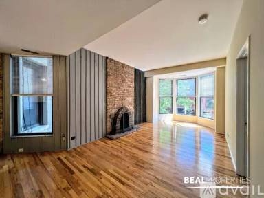 Main picture of 2900 N Broadway St