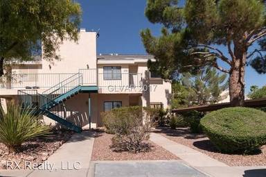 Main picture of 2750 Carnation Ln