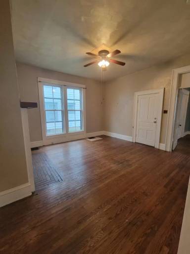 Main picture of 422 S Main St