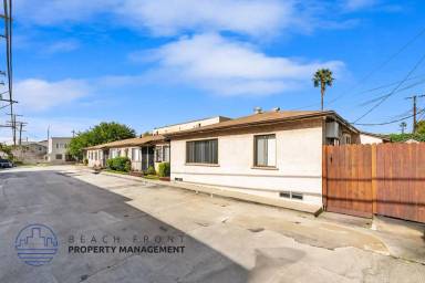Main picture of 724 Temple Ave