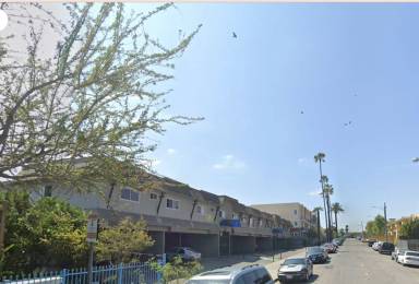 Main picture of 1230 W 105th St