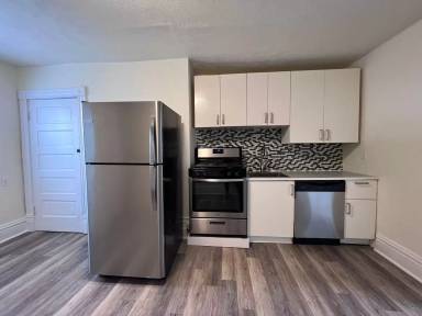 Main picture of 427 Saint Joseph St