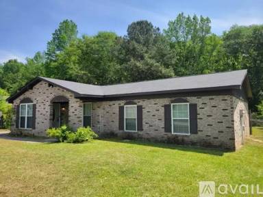 Main picture of 3628 Sturnidae Dr