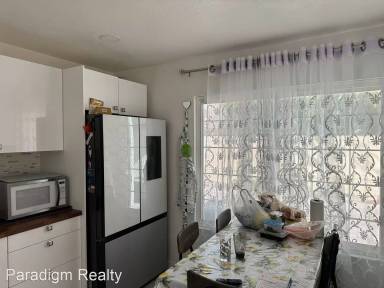 Main picture of 7068 Sprucewood St