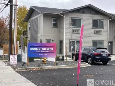 Main picture of 1304 5th St NE