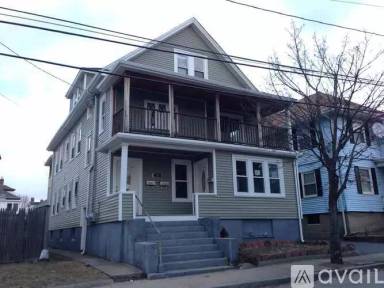 Main picture of 22 Derby St