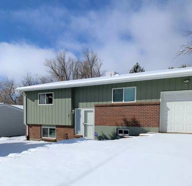 Main picture of 1057 S Owens Ct