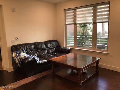 Main picture of 380 Riesling Ave