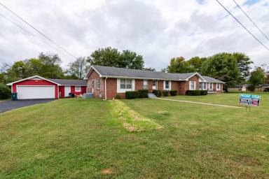 Main picture of 206 Keaton St