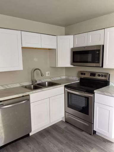 Main picture of 436 Dayton St