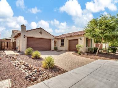 Main picture of 44521 N 41st Ln