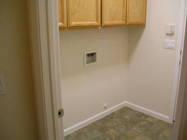 Main picture of 320 Bettencourt Dr