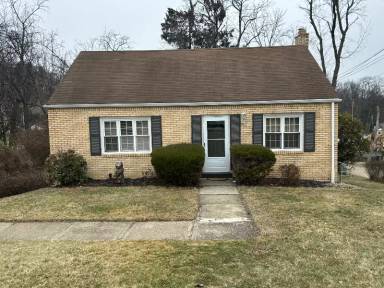 Main picture of 190 Andrew Dr