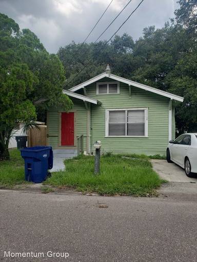 Main picture of 4616 Webster St