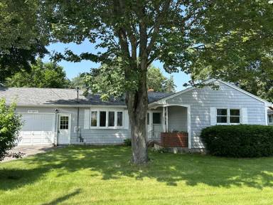 Main picture of 118 Pierce St