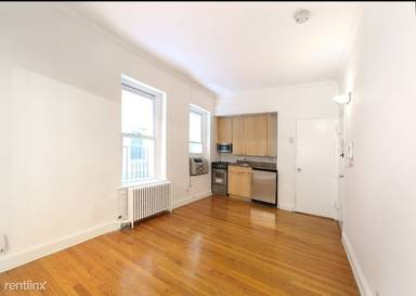 Main picture of 227 E 66th St