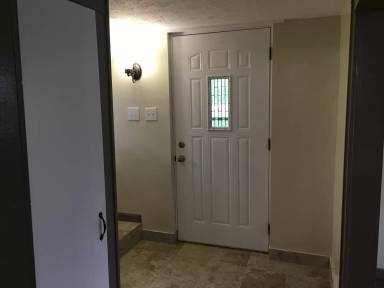 Main picture of 2947 Chenoweth Rd