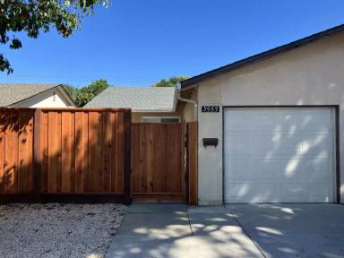 Main picture of 3553 Brookdale Dr