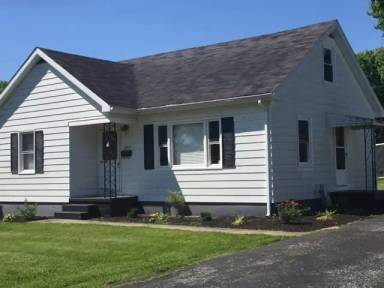 Main picture of 303 Lowell Ave