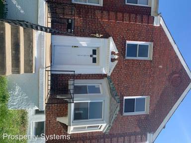 Main picture of 1515 E 36th St